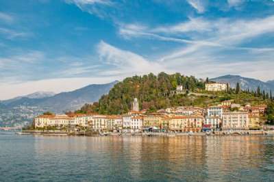 lago di como italia.jpg